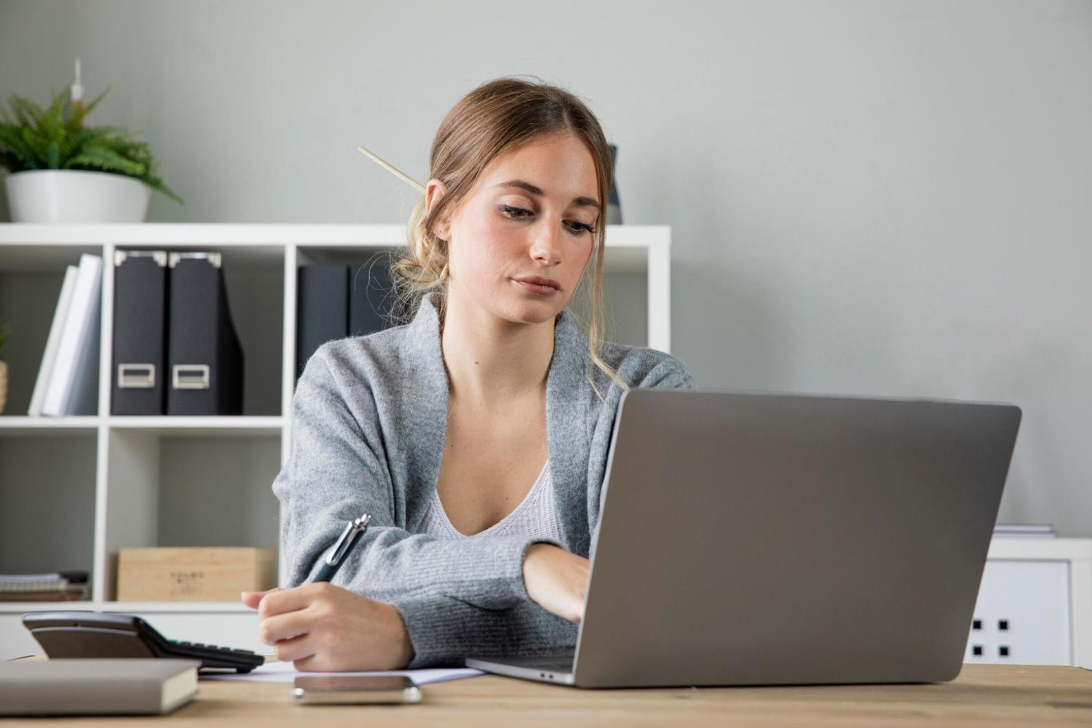 Personal finance education session workspace